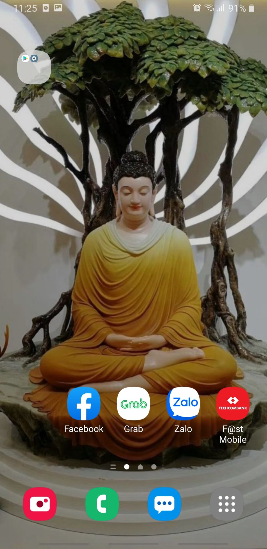 Hàng đẹp. nhưng Tiki giao hàng với thái độ mình muốn trả hàng thiệt chứ. nhưng vẫn cho shop 5 sao hàng chuẩn