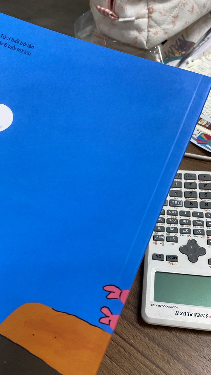 sách rất hay, cả 2 bạn nhà mình đều thích sách bên này. Cốt truyện đơn giản phù hợp với con