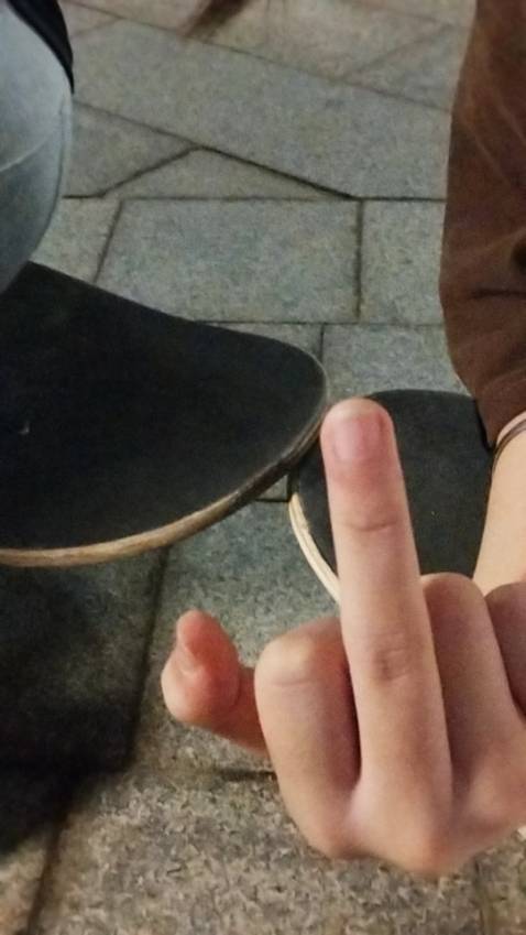 Khá đẹp, bền phá mấy lần khá ổn