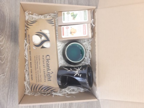 Do hàng dễ vỡ nên lúc đầu đặt hàng lo lắm, nhận hàng về mới yên tâm - shop gói kỹ nên không sao 👍Mẫu đèn xong rất đẹp, tối chill chill đốt lên rất thư giãn nha mn 😁
Tiki giao hàng nhanh, anh shipper đẹp trai, 10 điểm Do hàng dễ vỡ nên lúc đầu đặt hàng lo lắm, nhận hàng về mới yên tâm - shop gói kỹ nên không sao 👍Mẫu đèn xong rất đẹp, tối chill chill đốt lên rất thư giãn nha mn 😁
Tiki giao hàng nhanh, anh shipper đẹp trai, 10 điểm