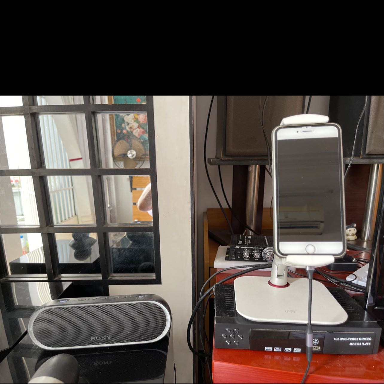 Sản phẩm đẹp, âm thanh hay.