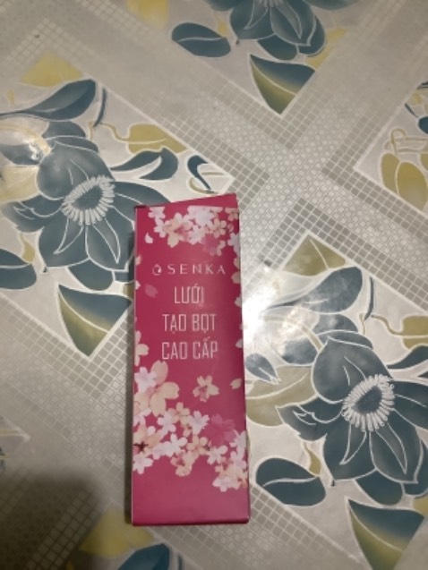 Mình dùng hàng senka thấy dịu nhẹ và hiệu quả rõ rệt. Hình ảnh mang tính nhận điểm