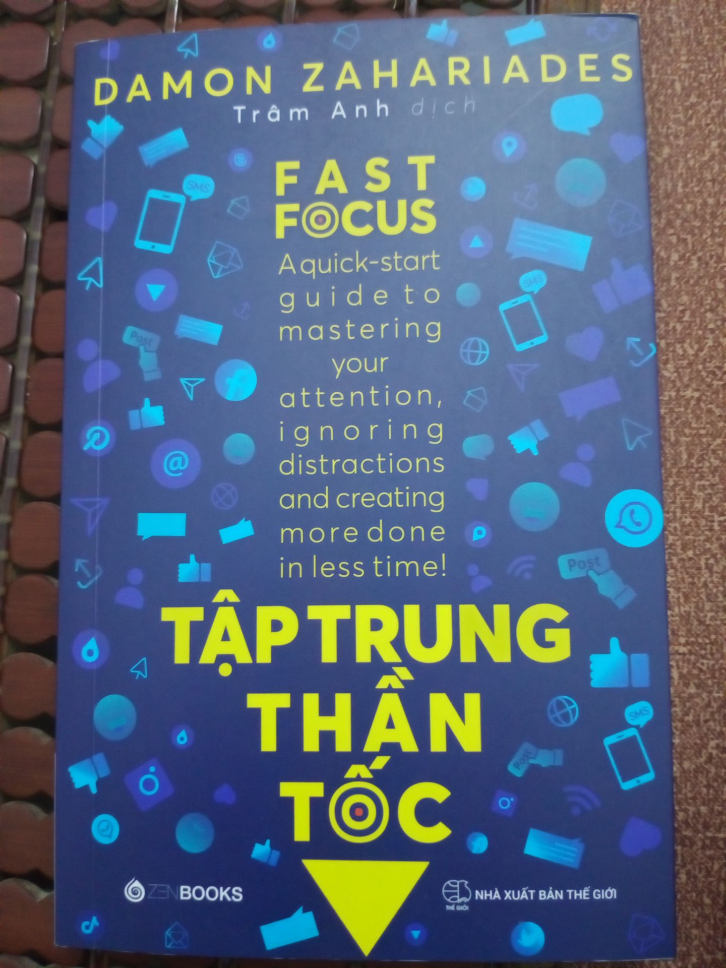 Sách còn mang tính cá nhân, tôi chưa thấy quá nhiều điểm chung với tác giả, nhưng nói chung cũng ok