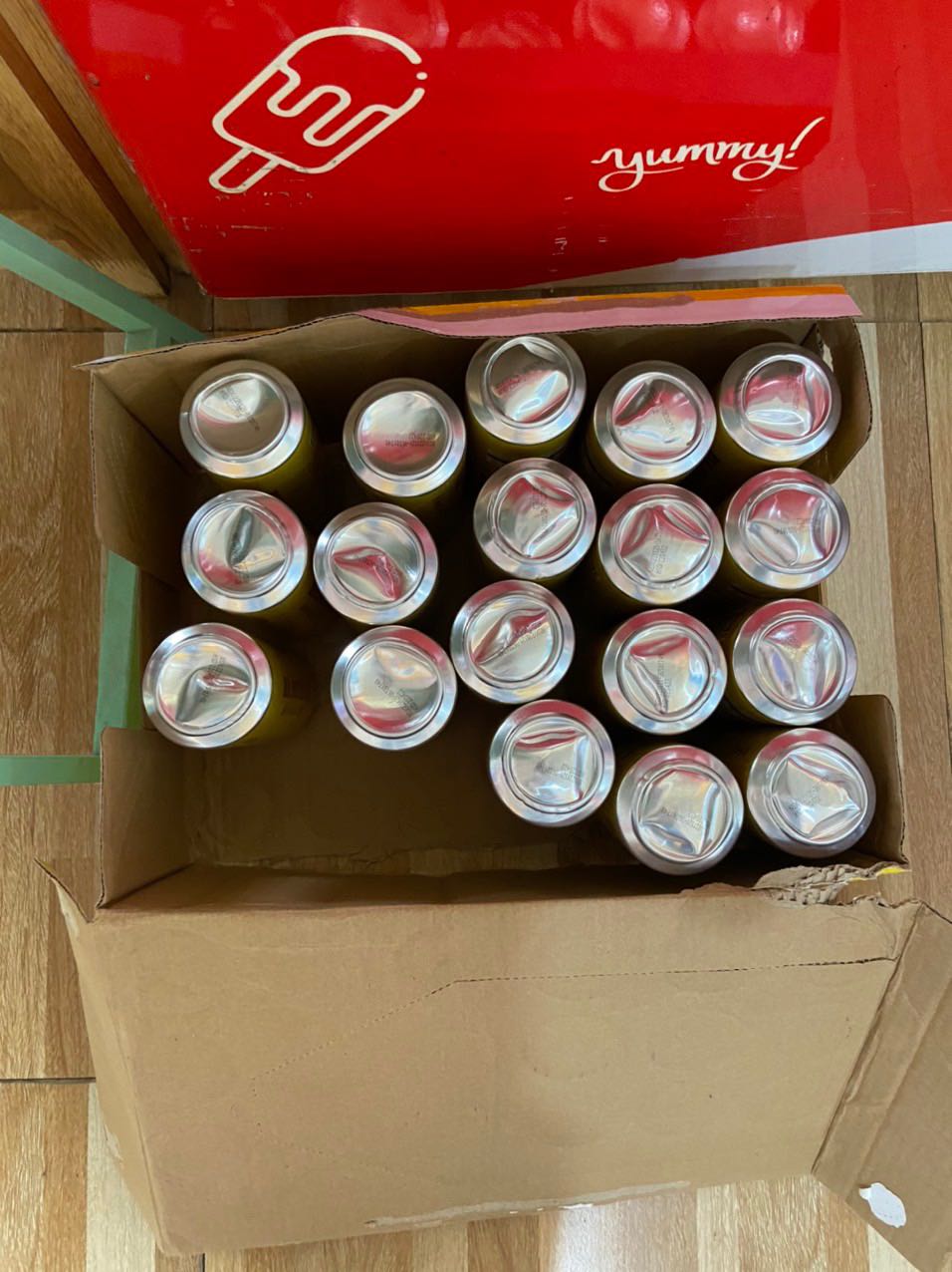 Vận chuyển bị méo hết bia