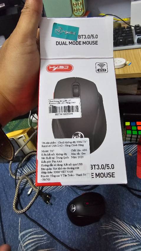 Chuột gì mà đơ đơ giật giật.