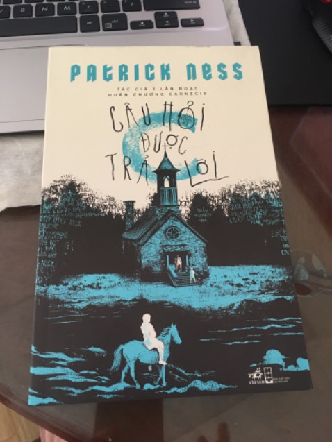 Mình đã nhận được sách mới nguyên vẹn nhanh chóng. Đã mua tập 1 nên đu cả bộ thôi.