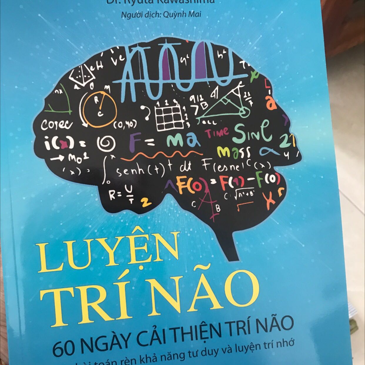 Đóng gói rất chắc chắn, vừa nhận được hàng ưng ngay luôn. Mới đặt hôm qua thì nay đã nhận. Shipper dễ thương mình rất hài lòng