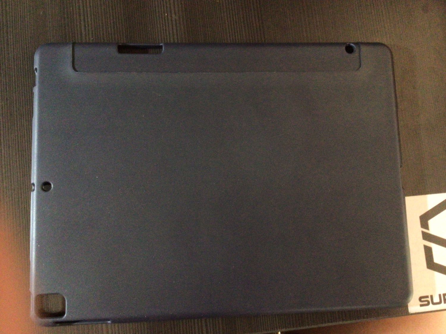 Hàng mới mua về hai ngày đã bung keo