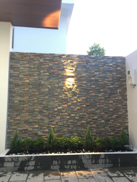 Đèn sử dụng tốt tiki rất uy tín mình tin tưởng tiki nên đặt hàng giao hàng kg cần kiểm vì gắn lên kg sáng tiki đều hỗ trợ đổi trả. Mua hàng trên tiki nhiều năm rồi thật sự dịch vụ chăm sóc khách hàng rất tốt