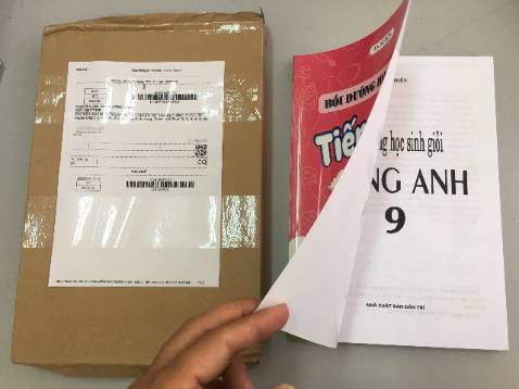 Không bọc bookcare như yêu cầu!
Kính nhờ Tiki xem lại,
tôi có đơn hàng #321530433 được đăng kí bọc bookcare, vào lịch sử giao dịch có trừ tài khoản bookcare của tôi, nhưng hàng giao đến không có bọc ngoài.
Cám ơn vì đã xem.
Mong sớm nhận được phản hồi.
Trân trọng kính chào.