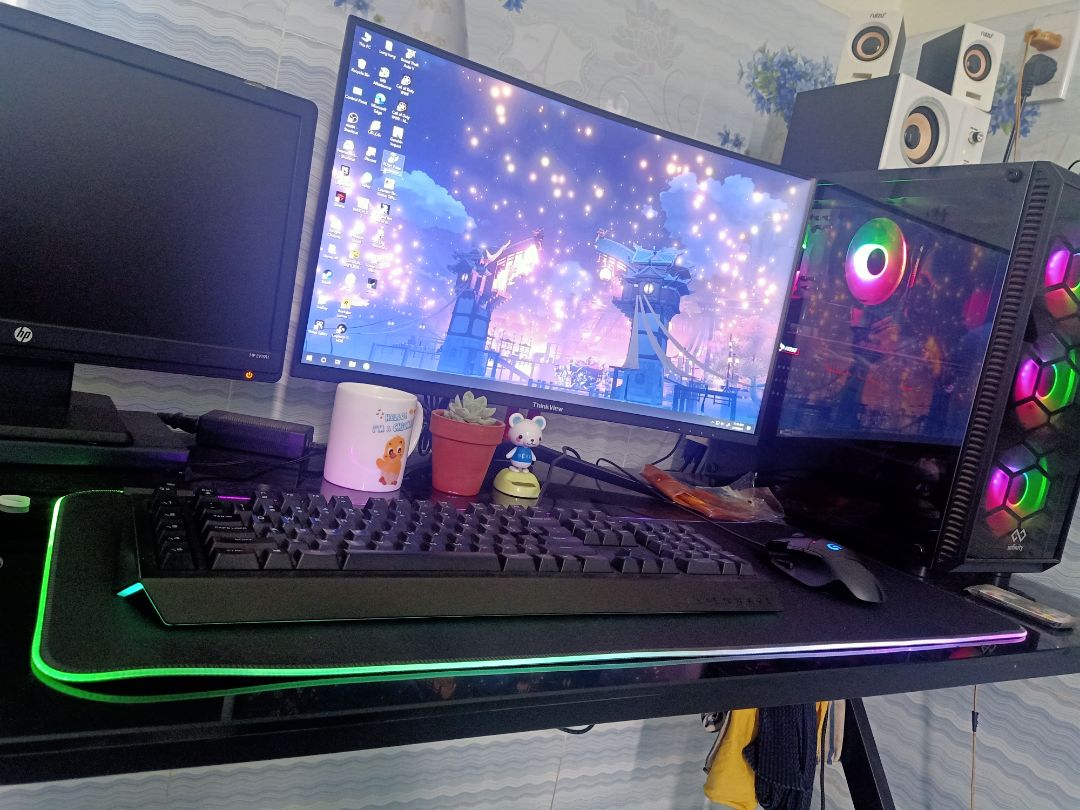 Mới nhận hàng
+ giao hàng nhanh
+ sơ bộ có vẻ ổn
+ led đẹp
- Các chế độ led còn hạn chế, khá là đơn điệu.
- Chất liệu vải cũng chỉ tầm trung
~Độ bền thì phải chờ sử dụng 1 thời gian mới biết đc.