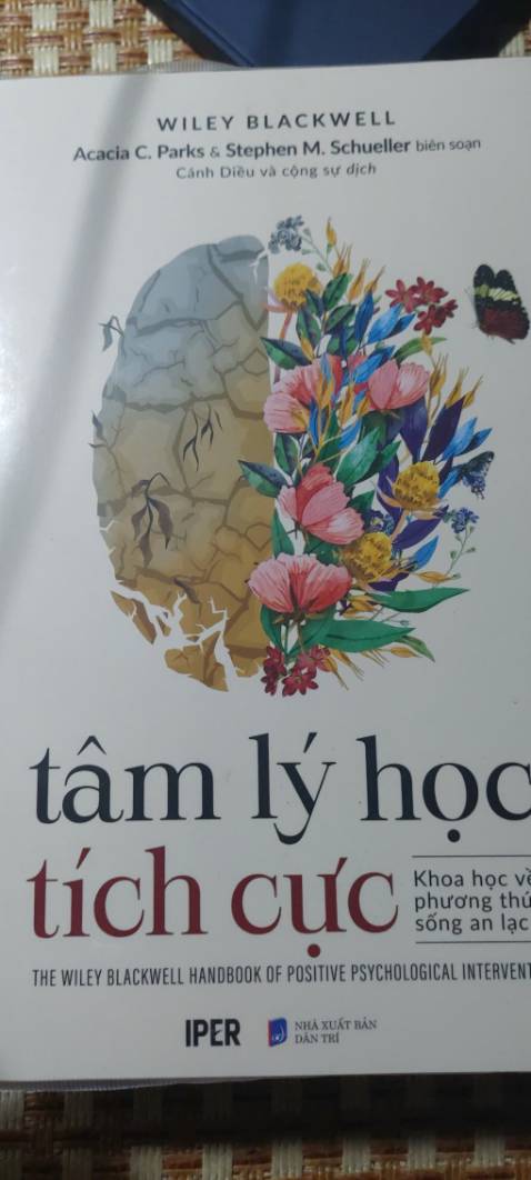 Sách mới, giao hàng nhanh. Nội dung chưa đọc nên chưa biết. Sẽ tiếp tục ủng hộ cho shop