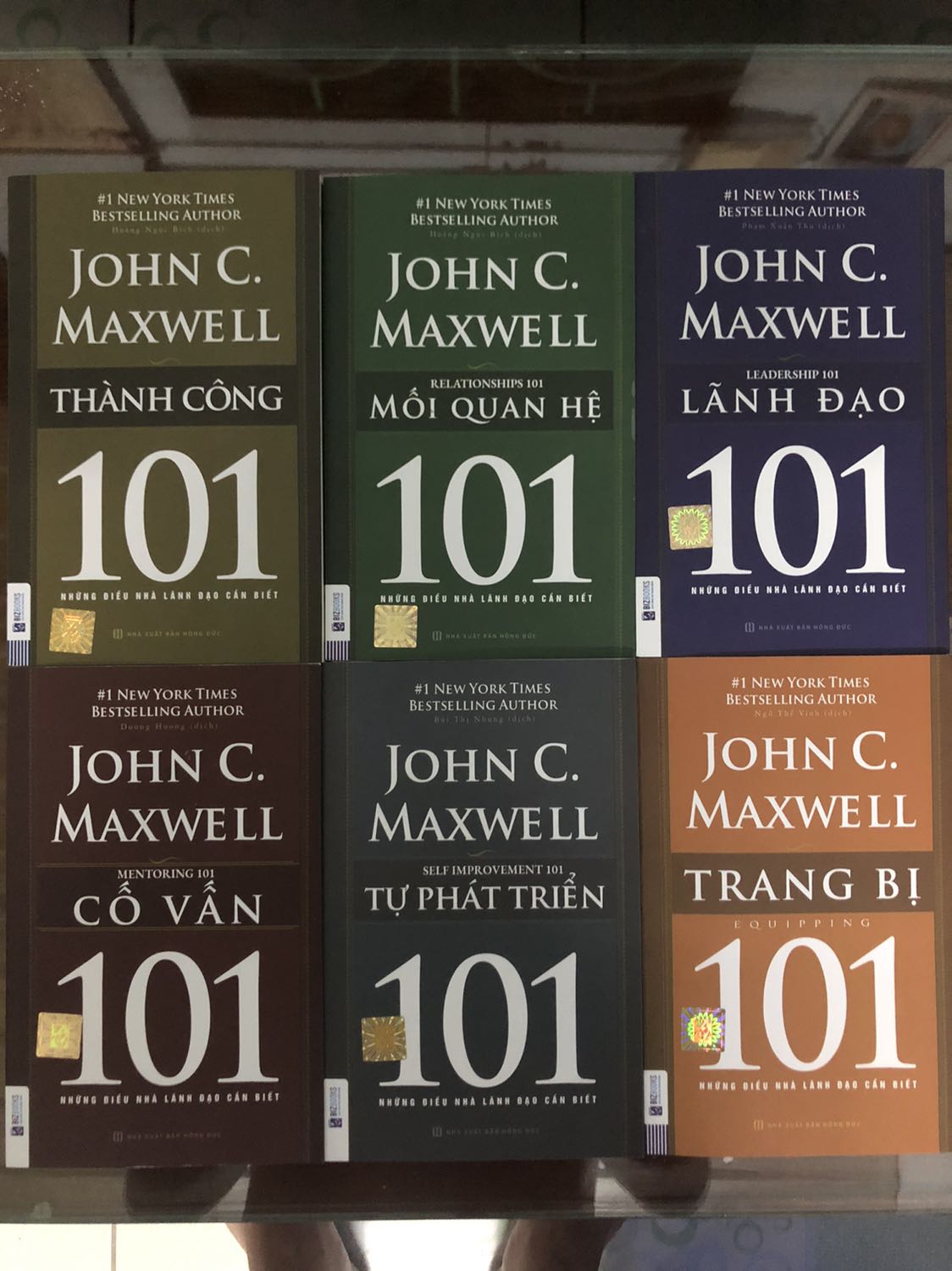 Đây là một trong những bộ sách về quản trị mà nhà lãnh đạo nào cũng nên đọc. Sách rất hay và dễ hiểu.