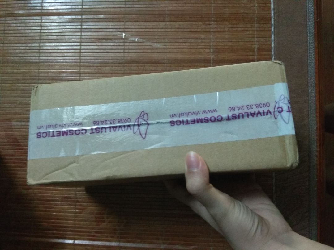 sản phẩm đúng mô tả, sử dụng rất thích, chất lượng tốt, đóng gói kĩ lưỡng