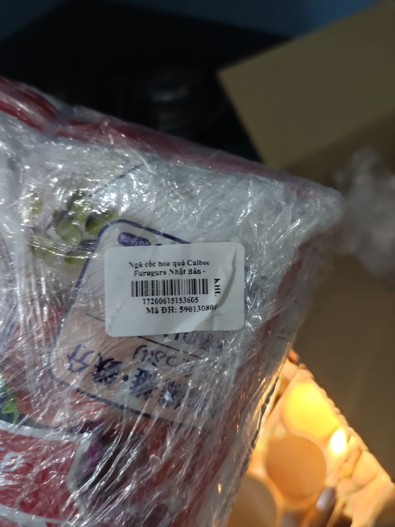 lần đầu tiên mua ở tiki mà bị thế này. Định để ăn hết bì cũ mới khui hàng nên mua cả tháng rồi hôm nay mới khui. Mua combo 3 gói thì gửi đúng 2 gói. Trong khi mỗi gói cả gần 200k