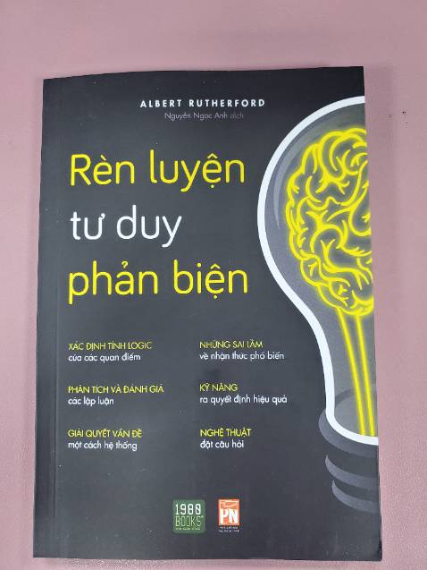 - Ship: rất nhanh
- Sách được bọc cẩn thận, nhận sách mới nguyên còn thơm mùi giấy mới, in nét, giấy đẹp, ko có gì để chê cả 
- Nội dung: chưa đọc