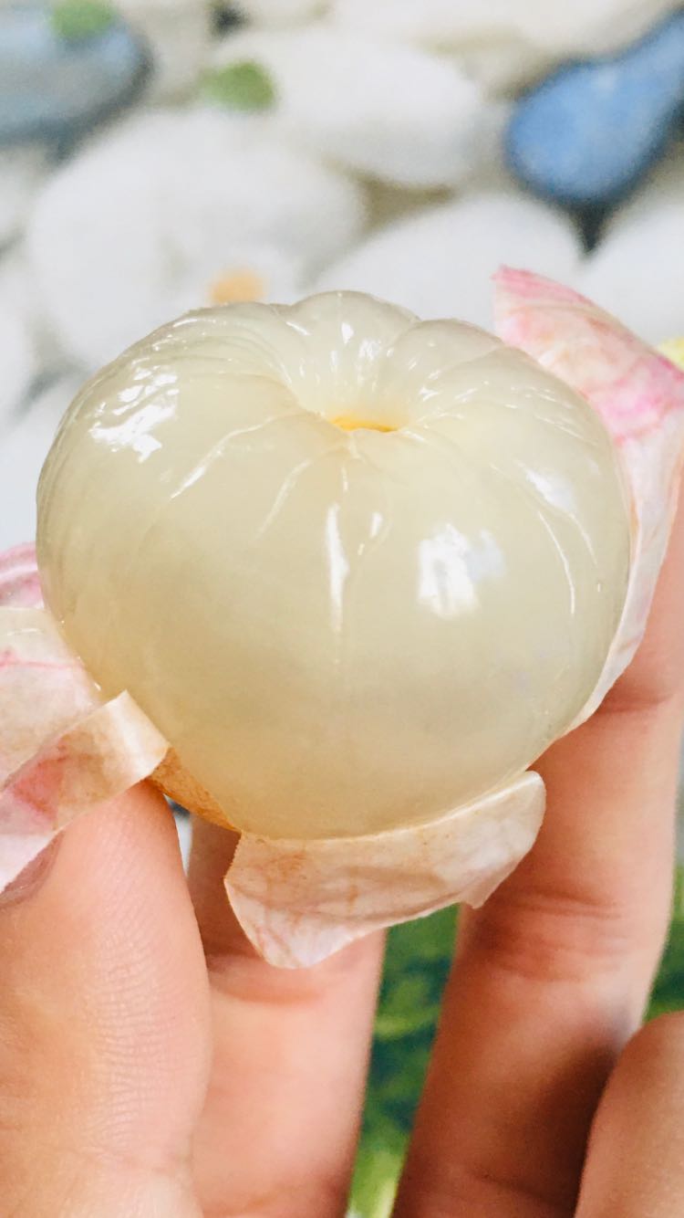 Sp giống y hình , nhưng thực mk cũng k nghĩ nó nhỏ nhắn xinh xắn như thế đâu, giống đồ chơi trẻ e ghê á , do sp bằng nhựa mỏng nên để giầy dép nhẹ thì tạm , mỗi ngăn chắc để đc 2 đôi , ns chung nhìn thì cũng đẹp nhưng sd lâu dài thì nên dùng inox nha Sp giống y hình , nhưng thực mk cũng k nghĩ nó nhỏ nhắn xinh xắn như thế đâu, giống đồ chơi trẻ e ghê á , do sp bằng nhựa mỏng nên để giầy dép nhẹ thì tạm , mỗi ngăn chắc để đc 2 đôi , ns chung nhìn thì cũng đẹp nhưng sd lâu dài thì nên dùng inox nha