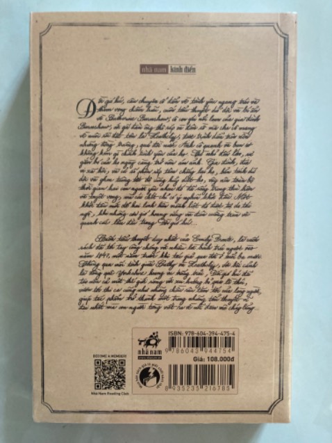 Sách đẹp, có giá trị sưu tầm. Một thiên tiểu thuyết hay của nhân loại. Giá cả mềm vì được khuyến mãi sâu. Cảm ơn nhà cung cấp. Cảm ơn Tiki.