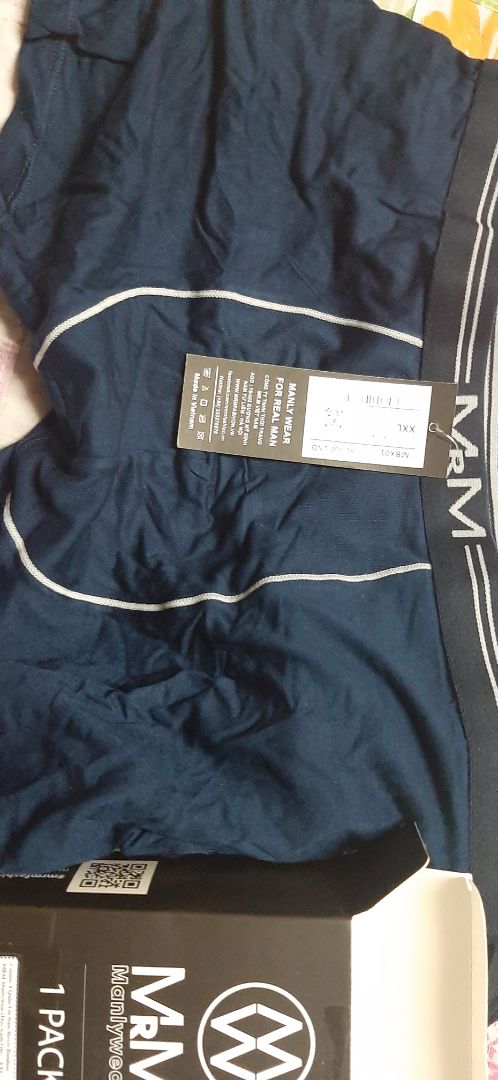 Shop bán hàng ok lắm, quần may đẹp, vải thun mát nên hôm nay mua thêm 1 hộp nữa tặng bạn trai. Giá cả thì quá hợp lí luôn, cho shop & Tiki 10 điểm :)