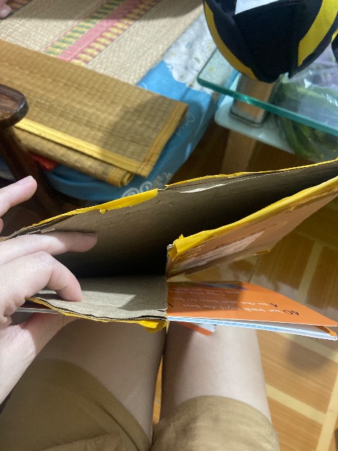 Bên tiki giao thiếu hàng rồi, không giao combo e hơn cho mình