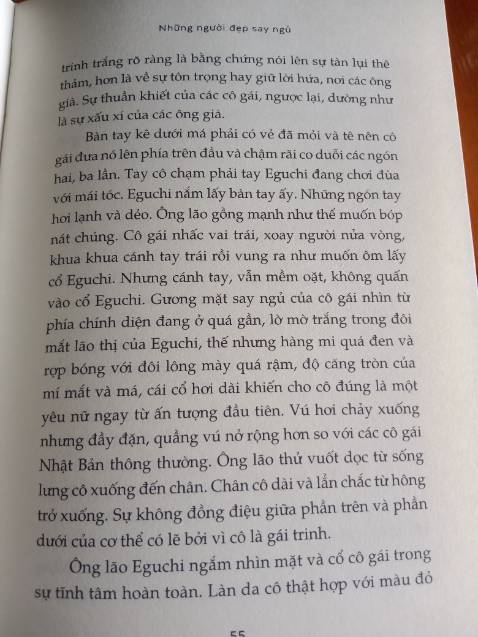 Mình mua vì thấy bìa đẹp, có khi được đọc thử mình đã không mua hihi