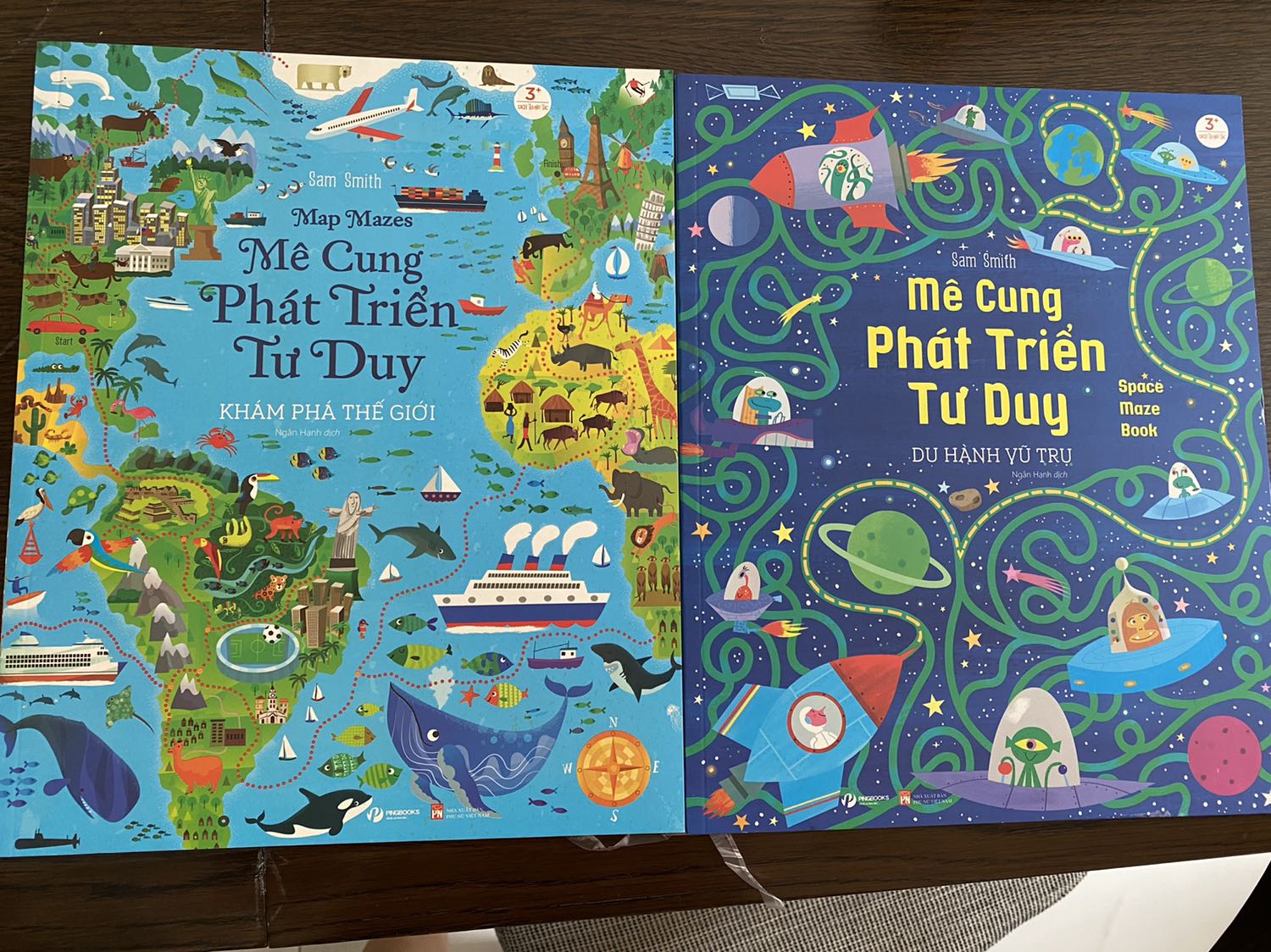 Chủ đề thế giới và vũ trụ khá thú vị. Chất lượng in ấn & đóng sách tốt. Mê cung có độ khó tăng dần nên bé dễ làm quen và nâng cao khả năng logic.