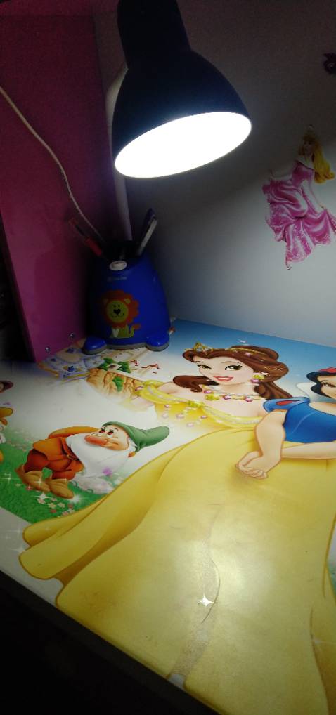 Đèn sáng ok, rất tiện lợi, bé nhà mình rất thích