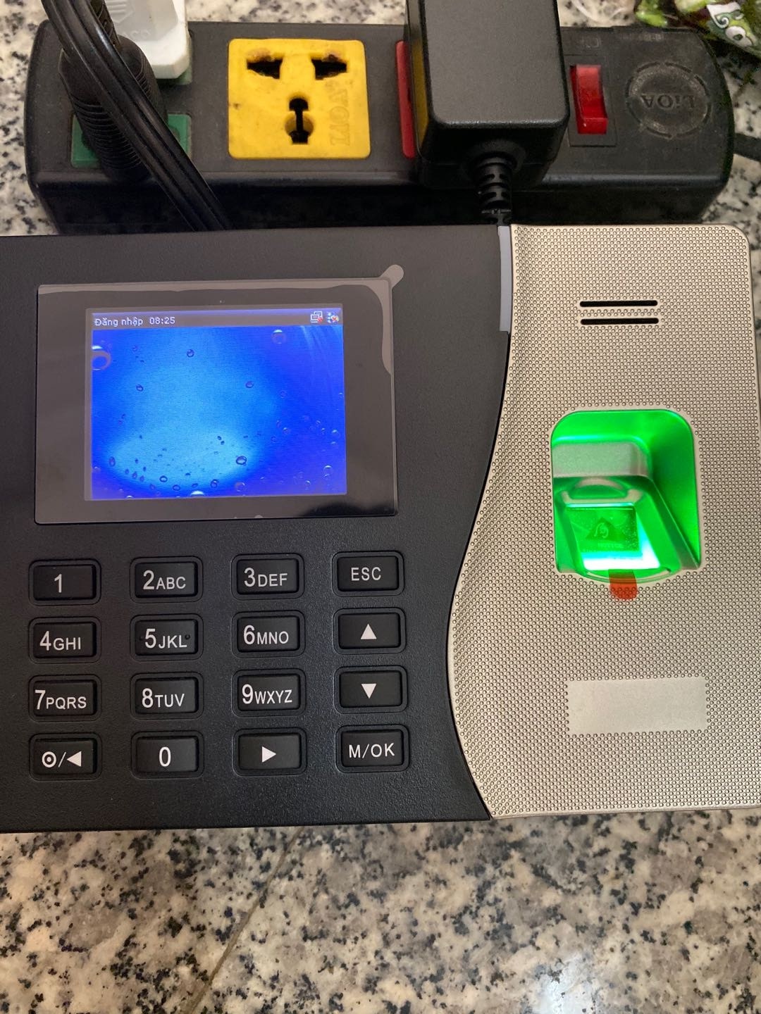 Sản phẩm đúng như mô tả, sử dụng tốt. Hài lòng