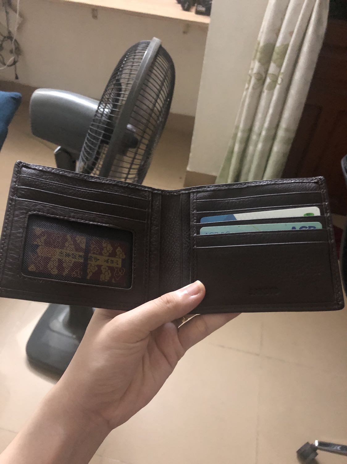 ví mềm, da đẹp, raất mong đợi là sẽ bền nhé shop ví mềm, da đẹp, raất mong đợi là sẽ bền nhé shop
