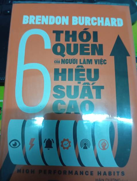 Tiki giao hàng nhanh