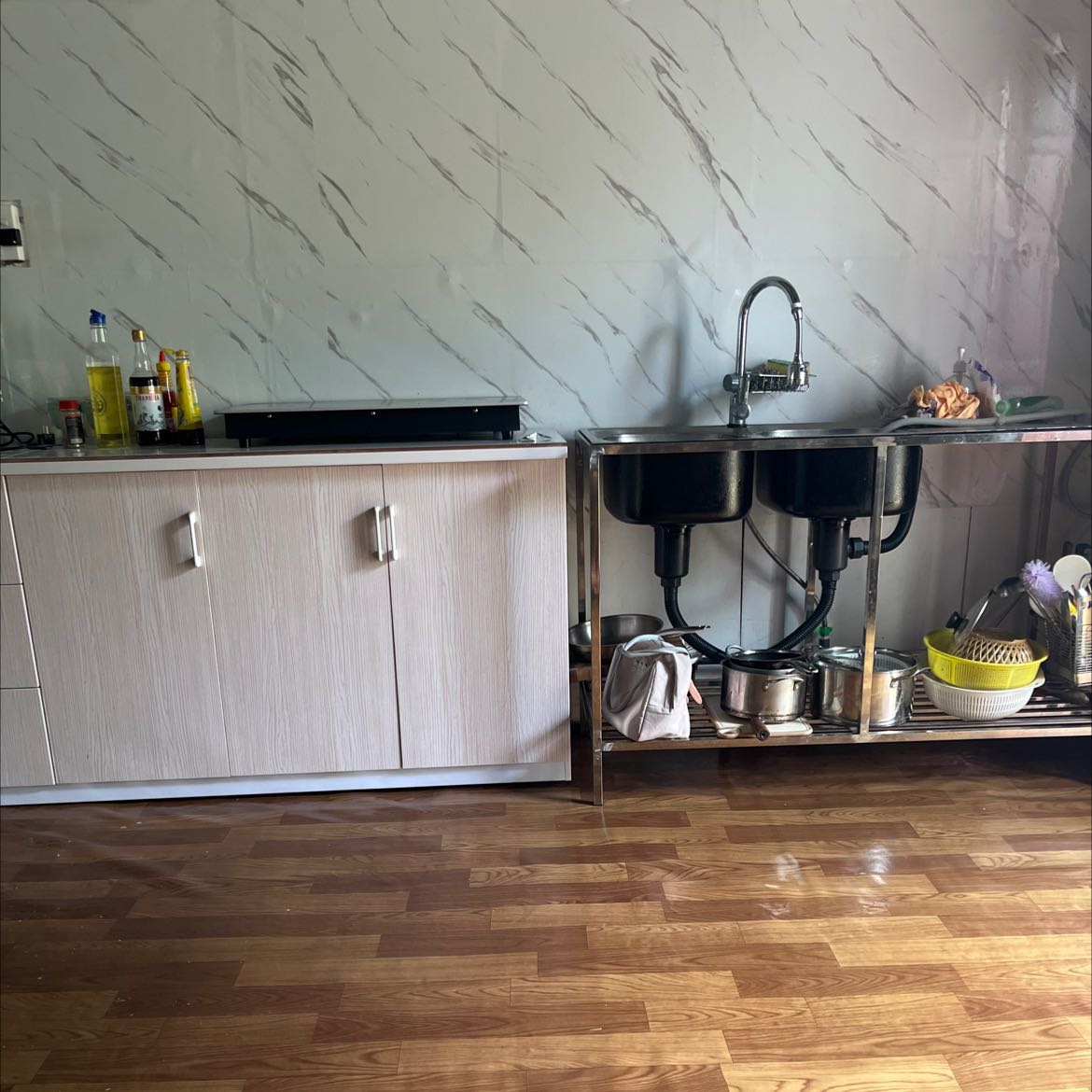 Tạm ổn, hơi mờ