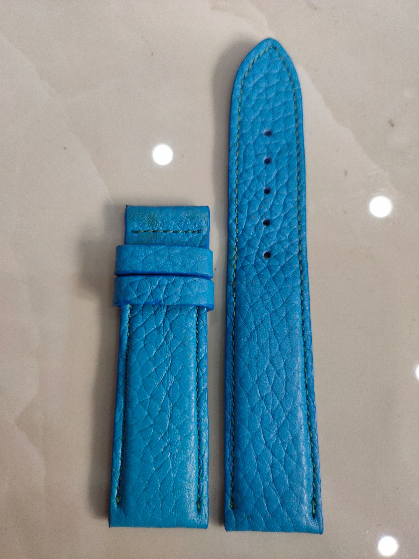 Mua rồi thấy tốt... nên mua tiếp nữa... cho 2 cha con đeo cặp...