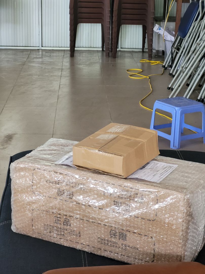 Giặt mạnh, nhanh nhưng hơi ồn.