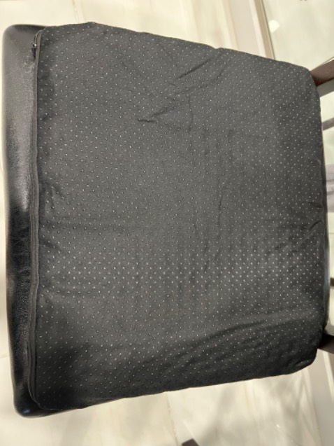 Đã *** ngồi rất êm, có lớp bọc lại rất đẹp