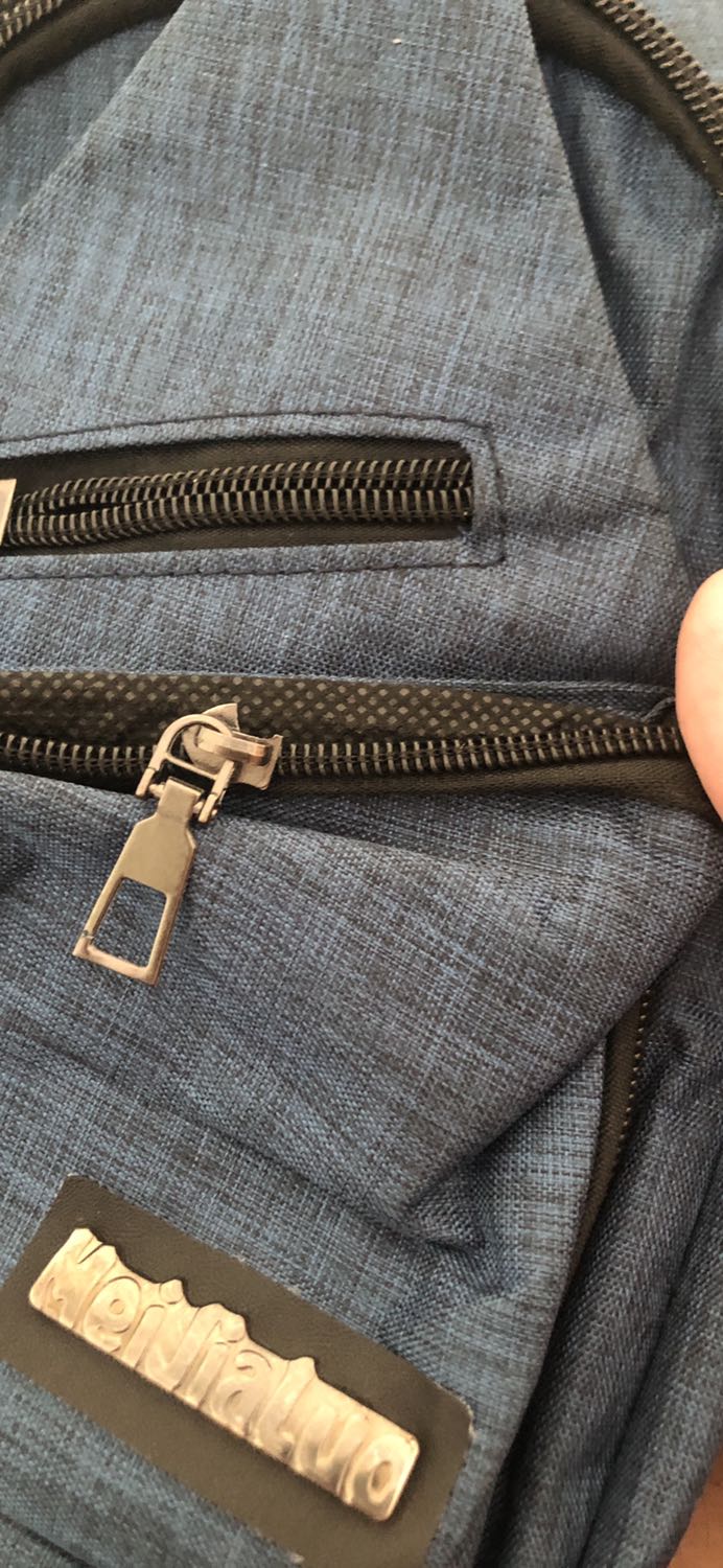 Sài được vài ngày dây kéo hư .