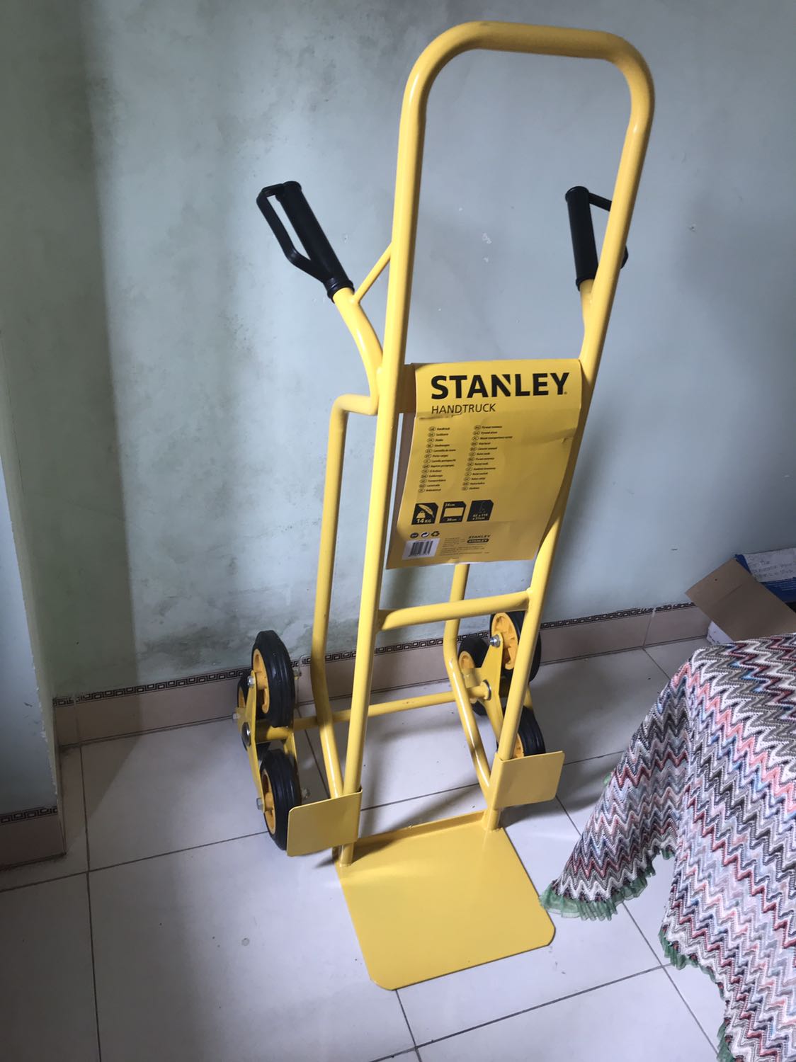 Giao hàng đungns hẹn, đóng gói bình thường. Chất lượng tạm ổn