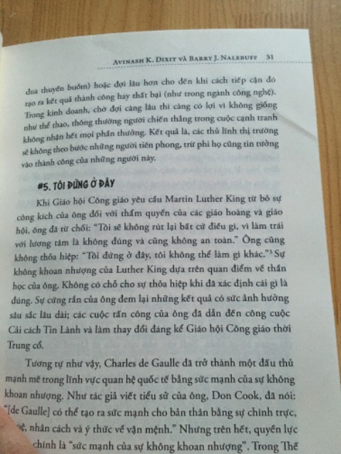 Về đóng gói thì ok. Nhưng sách bị gấp trang từ trang 17 đến trang 31 như hình.