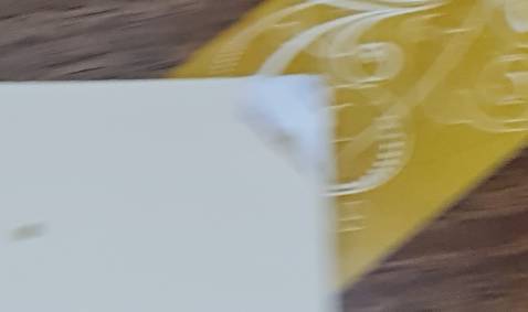 Mình nhận món hàng không ưng ý , bị ướt và rách , đây là món quà sinh nhật cho con gái thật thất vọng mình, mình  đã điện thoại yêu cầu trả lại .Cám ơn.