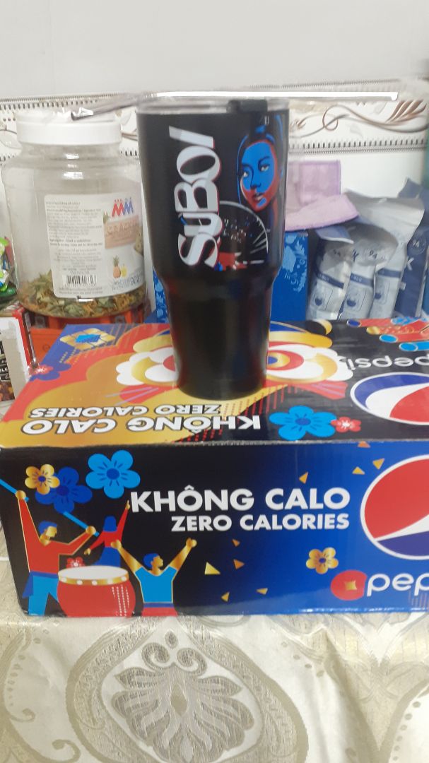 100đ nhen tiki, may mắn là đầy đủ đồ có tặng phẩm. giao rất nhanh, ở Kiên Giang nhưng giao tới trong 2 ngày, ko bị đổ bể gì hết. hộp đựng ly móp nhưng ly vẫn okie lah hết sẩy luôn nha. Rất ưng luôn