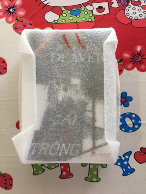 Hài lòng ! 
Sách được đóng gói tốt , không bị hư hại gì !