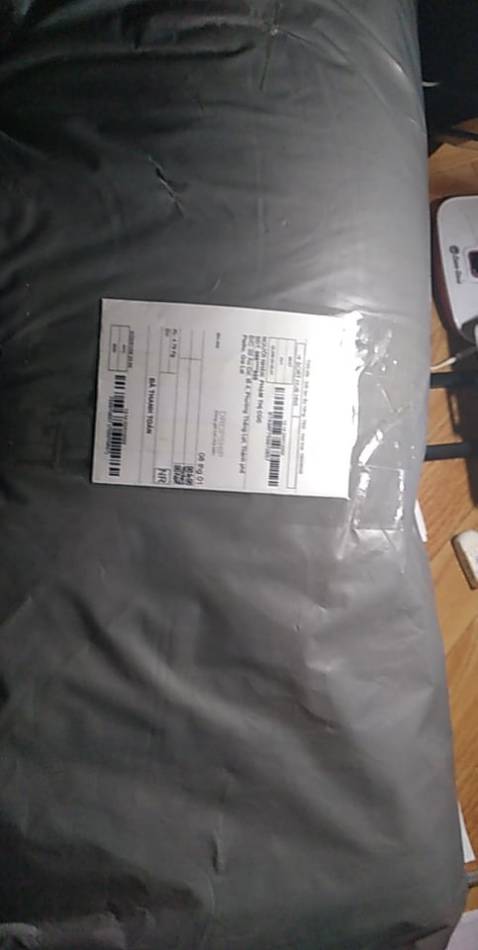 Giao tỉnh trễ hơn dự kiến 1 ngày, nhưng vì giao tỉnh nên như vậy mình cũng khá hài lòng.
chất lượng thì mình tặng chưa khui nên tạm đánh giá 4 sao. nếu có feedback mình sẽ update lại hoặc thêm nhận xét ^^