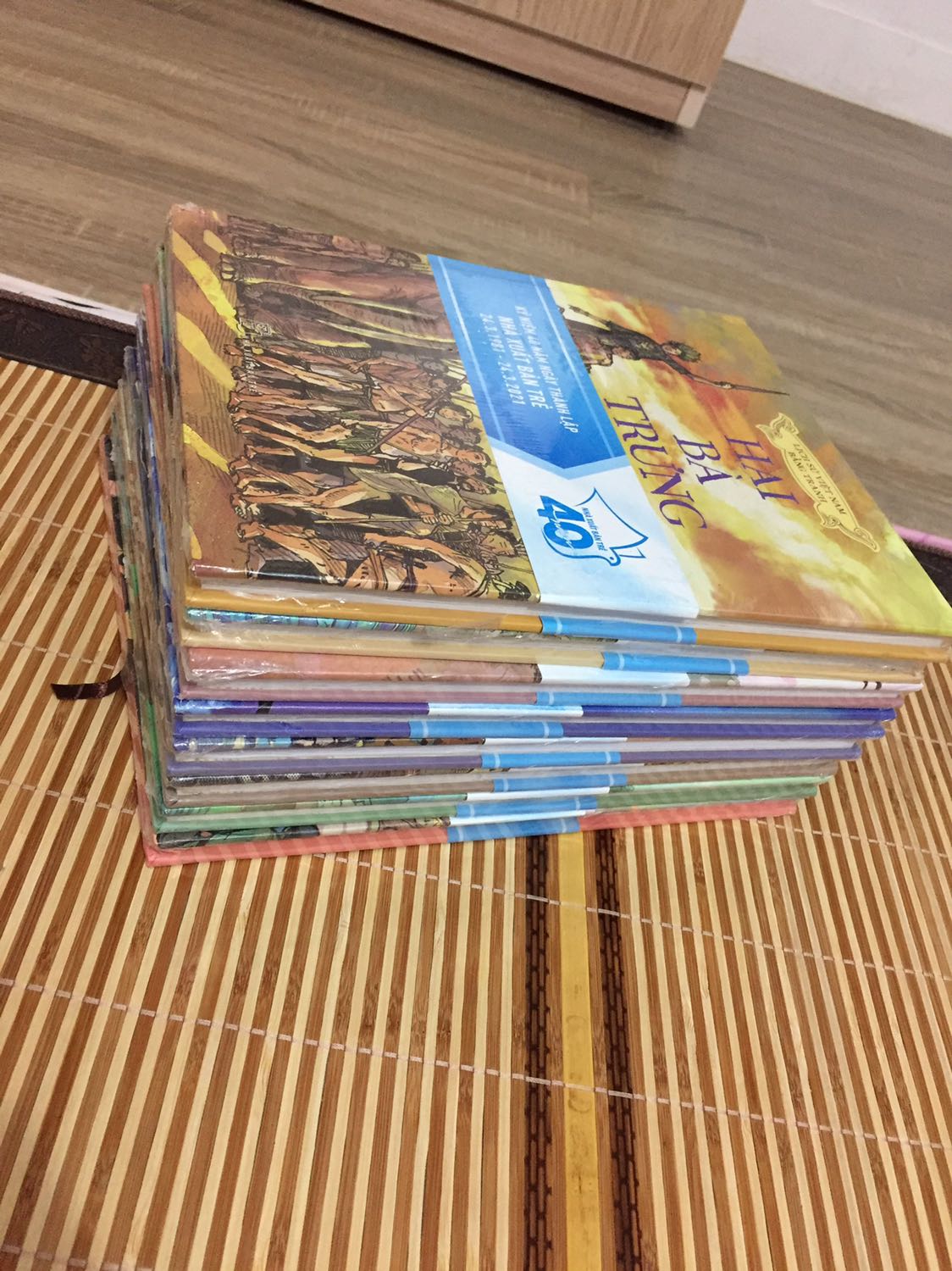 Sách đẹp, giảm 58% nên thấy khá ổn