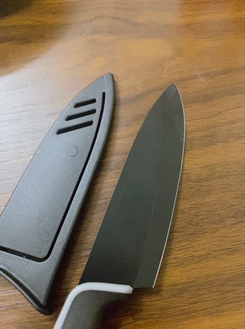 Dao cầm chắc tay, sắc, phù hợp để gọt hoa quả, thái 1 số đồ ăn nhỏ. Chất lượng quá tốt so với giá tiền.