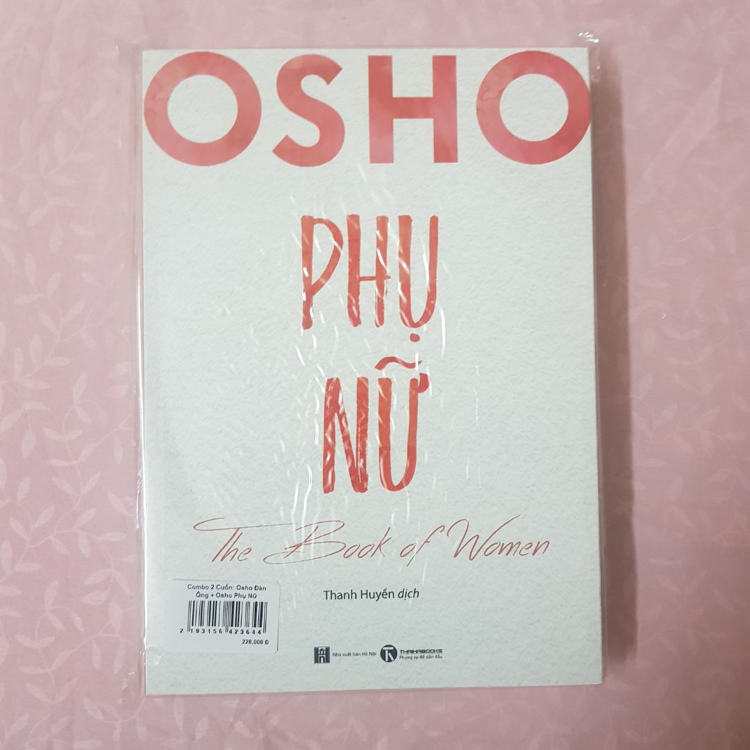 Đây là 2 quyển sách mà mình giới thiệu rất nhìu, từ những người thầy đã đi trước. Xuyên suốt quyển sách được viết dựa trên những câu hỏi - đáp. Giống nhưng 1 quyển sách rất hay mình từng đọc trước đó "The Power of Now - Sức Mạnh của Hiện Tại - Eckhart Tolle"