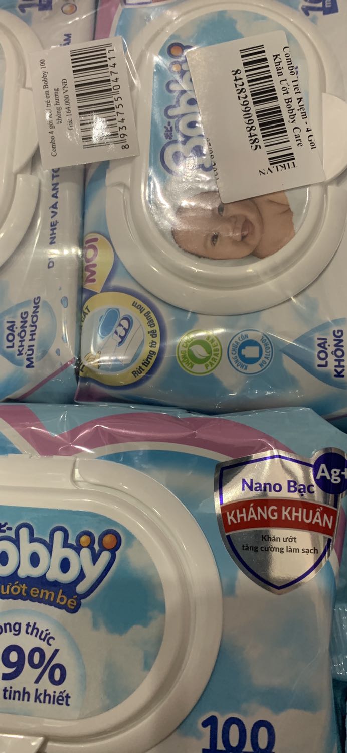 Giao hàng chính hãng. Đóng gói cẩn thận và siêu nhanh,lại có mã giá nên siêu hời.