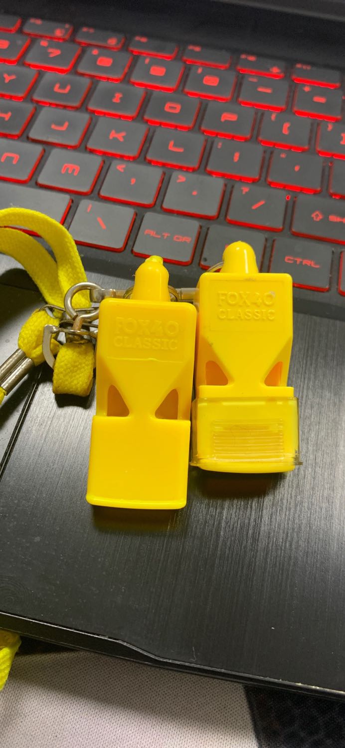 Ship 2 cái, 1 cái fake, 1 cái fake loại 1?, may mắn thổi nghe được