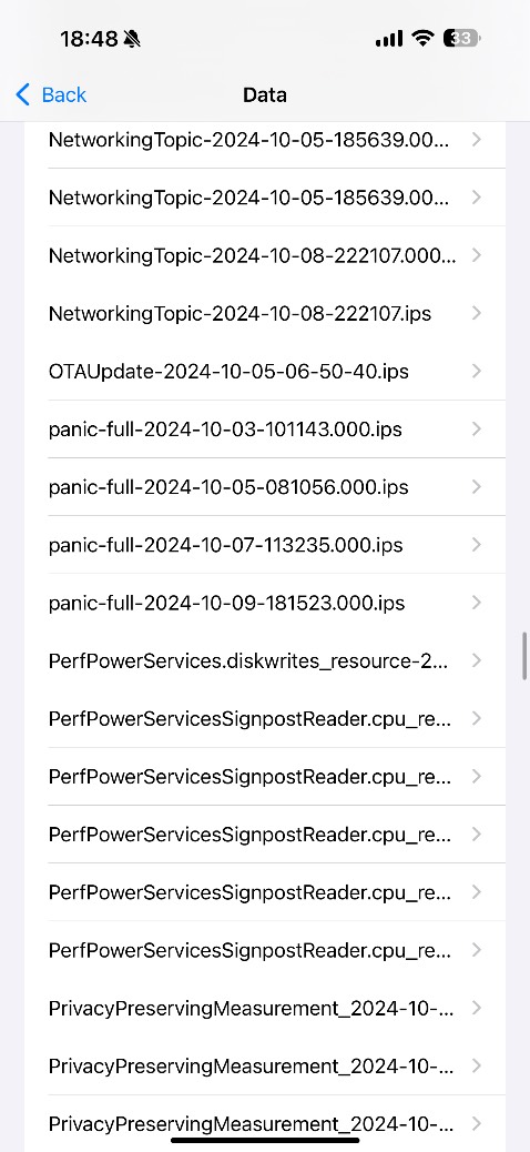Máy bị lỗi reset. Yêu cầu hỗ trợ thì *** yêu cầu cung cấp hình ảnh khùng điên gì ko liên quan