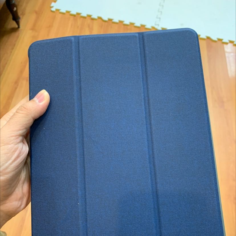 Sản phẩm rất chắc chắn, đầy đủ công năng :)