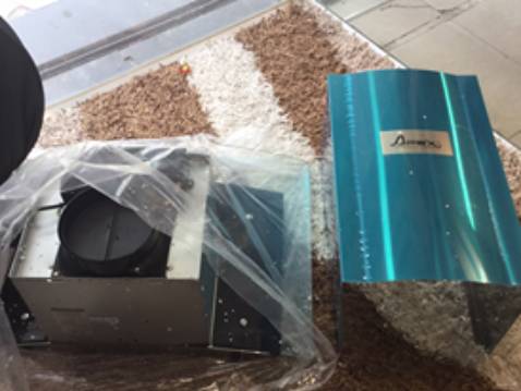 Sản phẩm đẹp.Nhưng theo cataloge thì phần ống khỏi trên có ỐNG HÚT + ỐNG HÚT TRONG + ỐNG HÚT NGOÀI.
Hàng mình nhận chỉ có ỐNG HÚT, thiếu 2 cái kia. Shop có thể giải thích không nhỉ?