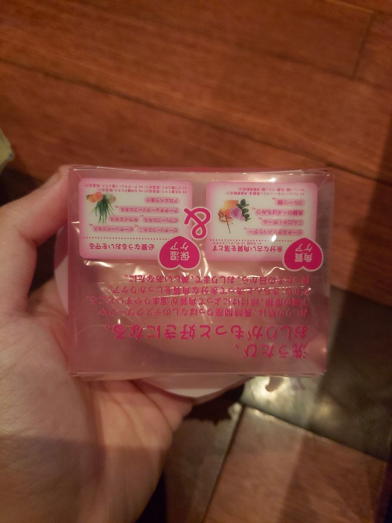 giao hàng khá nhanh và đóng gói chắc chắn. Mình chưa dùng thử sản phẩm bao giờ nên ko biết hiệu quả hay ko